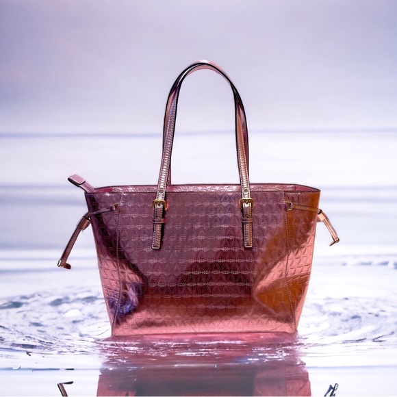 Michael Kors Voyager Specchio Pink Leather Voyager Tote. OS LARGE Barbie Bag! - Picture 3 of 12